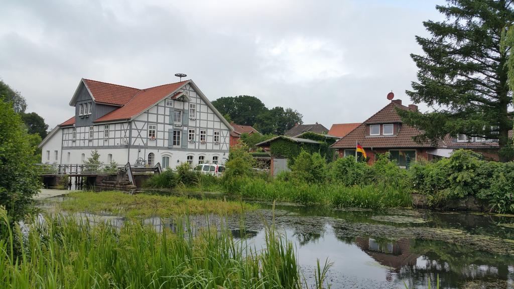 Oldenstadter Wassermuhle Uelzen Eksteriør billede